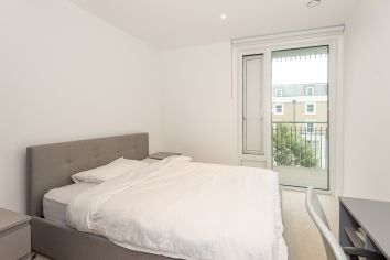 1 bedroom flat to rent in Sovereign Court, Hammersmith, W6-image 3