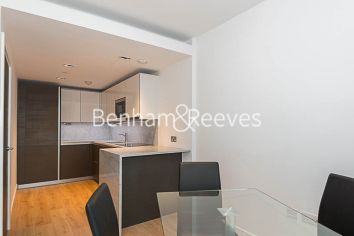 1 bedroom flat to rent in Sovereign Court, Hammersmith, W6-image 9