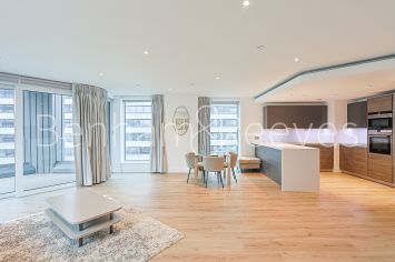 2 bedrooms flat to rent in Marquis House, Beadon Road, W6-image 8