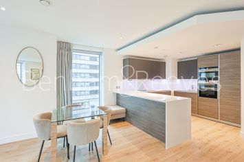 2 bedrooms flat to rent in Marquis House, Beadon Road, W6-image 9