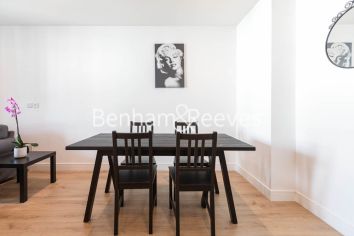 2 bedrooms flat to rent in Lancaster House, Hammermsmith, W6-image 3