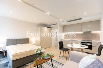Studio flat to rent in Albion Court, Hammersmith, W6-image 24