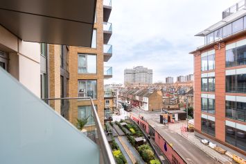 2 bedrooms flat to rent in Faulkner House, Tierney Lane, W6-image 20