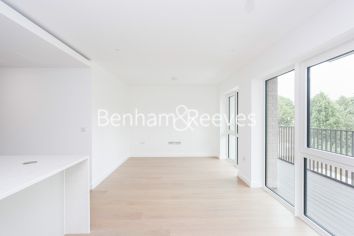 2 bedrooms flat to rent in Holland House, Parrs Way, W6-image 17