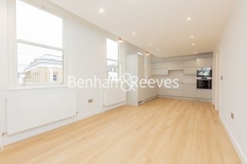 2 bedrooms flat to rent in Disraeli Road, Hammersmith, SW15-image 5