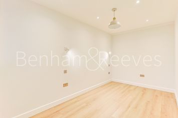 2 bedrooms flat to rent in Disraeli Road, Hammersmith, SW15-image 16