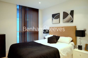 1  bedroom flat to rent in Times Square, Hooper Street, E1-image 2