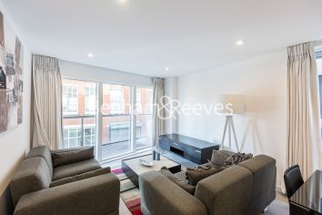 2 bedrooms flat to rent in Dance Square, City, EC1V-image 1