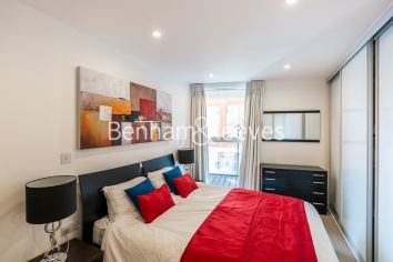 2 bedrooms flat to rent in Dance Square, City, EC1V-image 7