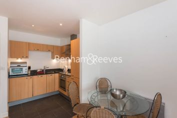 1 bedroom flat to rent in Morton Close, Shadwell, E1-image 2