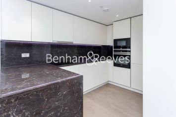 1 bedroom flat to rent in Vaughan Way, Wapping, E1W-image 2