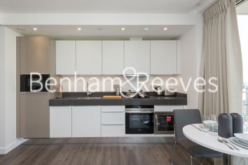 1 bedroom flat to rent in Kingwood House, Chaucer Gardens, E1-image 2