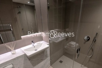 3  bedrooms flat to rent in Rosemary Building, Royal Mint Gardens, E1-image 6