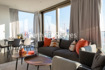 3  bedrooms flat to rent in Rosemary Building, Royal Mint Gardens, E1-image 17