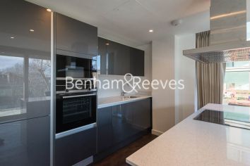 2  bedrooms flat to rent in Lavender Place, Royal Mint Gardens, E1-image 2