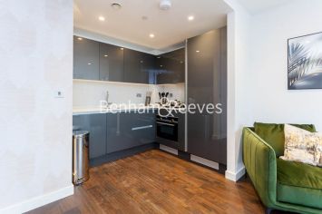 1 bedroom flat to rent in Royal Mint Street, Tower Hill, E1-image 2