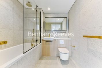 1 bedroom flat to rent in Silk District, Whitechapel, E1-image 4