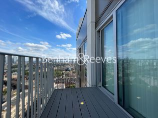 1 bedroom flat to rent in The Silk District, Whitechapel, E1-image 5