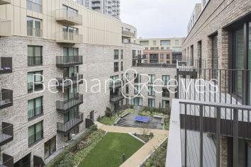 2 bedrooms flat to rent in Bouchon Point, Whitechapel, E1-image 10