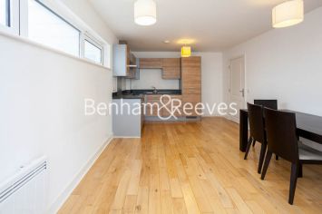 2 bedrooms flat to rent in Tarves Way, Surrey Quays, SE10-image 9