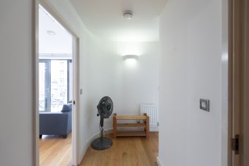 1  bedroom flat to rent in Canada Water, London, SE16-image 9