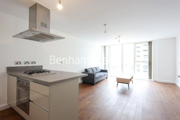 2 bedrooms flat to rent in Hilton's Wharf, Norman Road, SE10-image 1