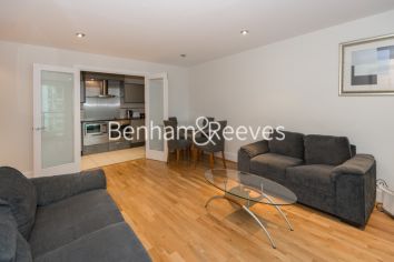 2 bedrooms flat to rent in St George’s Wharf, Nine Elms, SW8-image 2