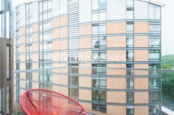 2 bedrooms flat to rent in Lambeth High Street, Vauxhall, SE1-image 10