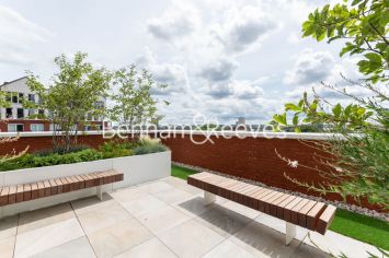 1 bedroom flat to rent in Keybridge Capital, Exchange Gardens, SW8-image 16