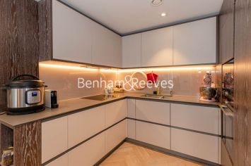 2 bedrooms flat to rent in Pearce House, Circus Road West, SW11-image 2