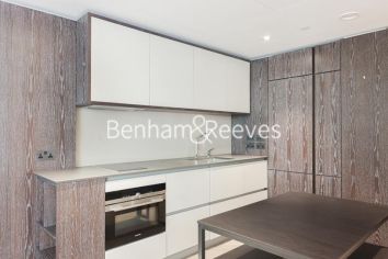 Studio flat to rent in Dawson House, Circus Road West, SW11-image 2