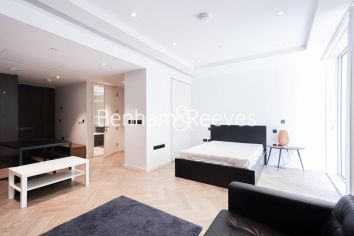 Studio flat to rent in Dawson House, Circus Road West, SW11-image 7