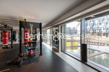 2 bedrooms flat to rent in Legacy Building, Viaduct Gardens, SW11-image 17