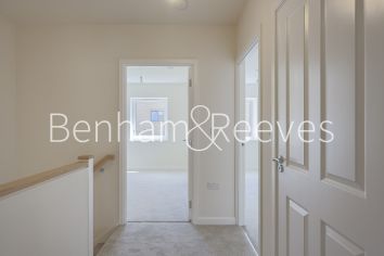 3 bedrooms house to rent in Cherry Mews, Tooting, SW17-image 13