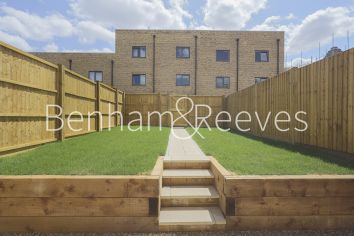 3 bedrooms house to rent in Cherry Mews, Tooting, SW17-image 16