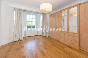 4 bedrooms flat to rent in East Heath Road, Hampstead, NW3-image 3