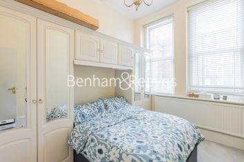 3 bedrooms flat to rent in Langland Mansions, Hampstead, NW3-image 4