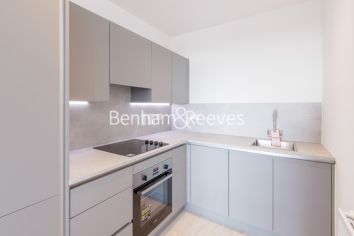 1 bedroom flat to rent in Shearwater Drive, Hampstead, NW9-image 2