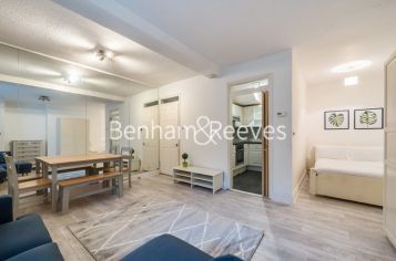 Studio flat to rent in Greencroft Gardens, Hampstead, NW6-image 3