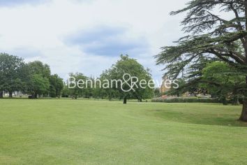 2 bedrooms flat to rent in Royal Drive, Friern Barnet, N11-image 10