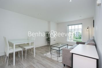 2 bedrooms flat to rent in Royal Drive, Friern Barnet, N11-image 16
