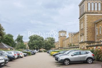 2 bedrooms flat to rent in Royal Drive, Friern Barnet, N11-image 24