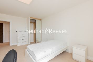 2 bedrooms flat to rent in Burghley House, Royal Engineers Way, NW7-image 4
