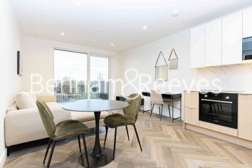 1 bedroom flat to rent in Henshaw Parade, Hampstead, NW9-image 3