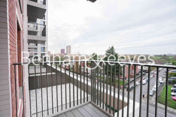 1 bedroom flat to rent in Henshaw Parade, Hampstead, NW9-image 11