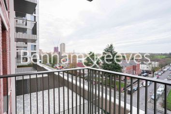 1 bedroom flat to rent in Henshaw Parade, Hampstead, NW9-image 19