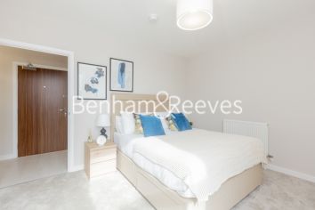 1 bedroom flat to rent in Perryfield Way, Hampstead, NW9-image 3