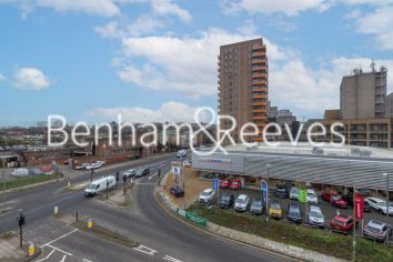 1 bedroom flat to rent in The Hyde, West Hendon, NW9-image 7