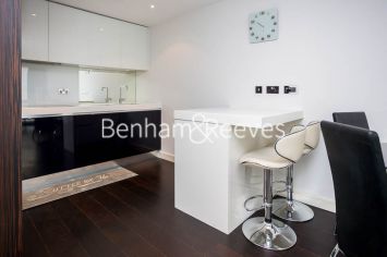 1 bedroom flat to rent in Caro Point, Grosvenor Waterside, Victoria SW1-image 2
