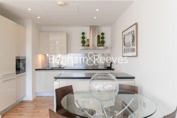 1 bedroom flat to rent in Hepworth Court, Grosvenor Waterside, SW1-image 5